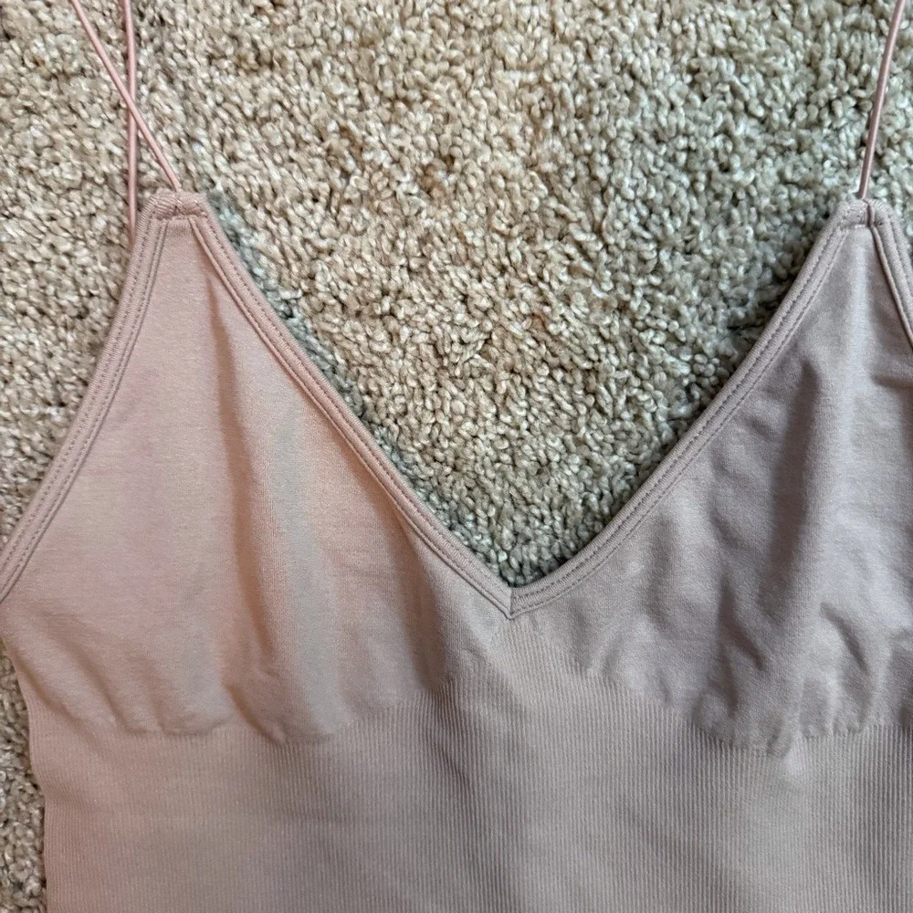 Free People Ali Low Back‎ Seamless Bra Size M/L Nude Stretch Comfy